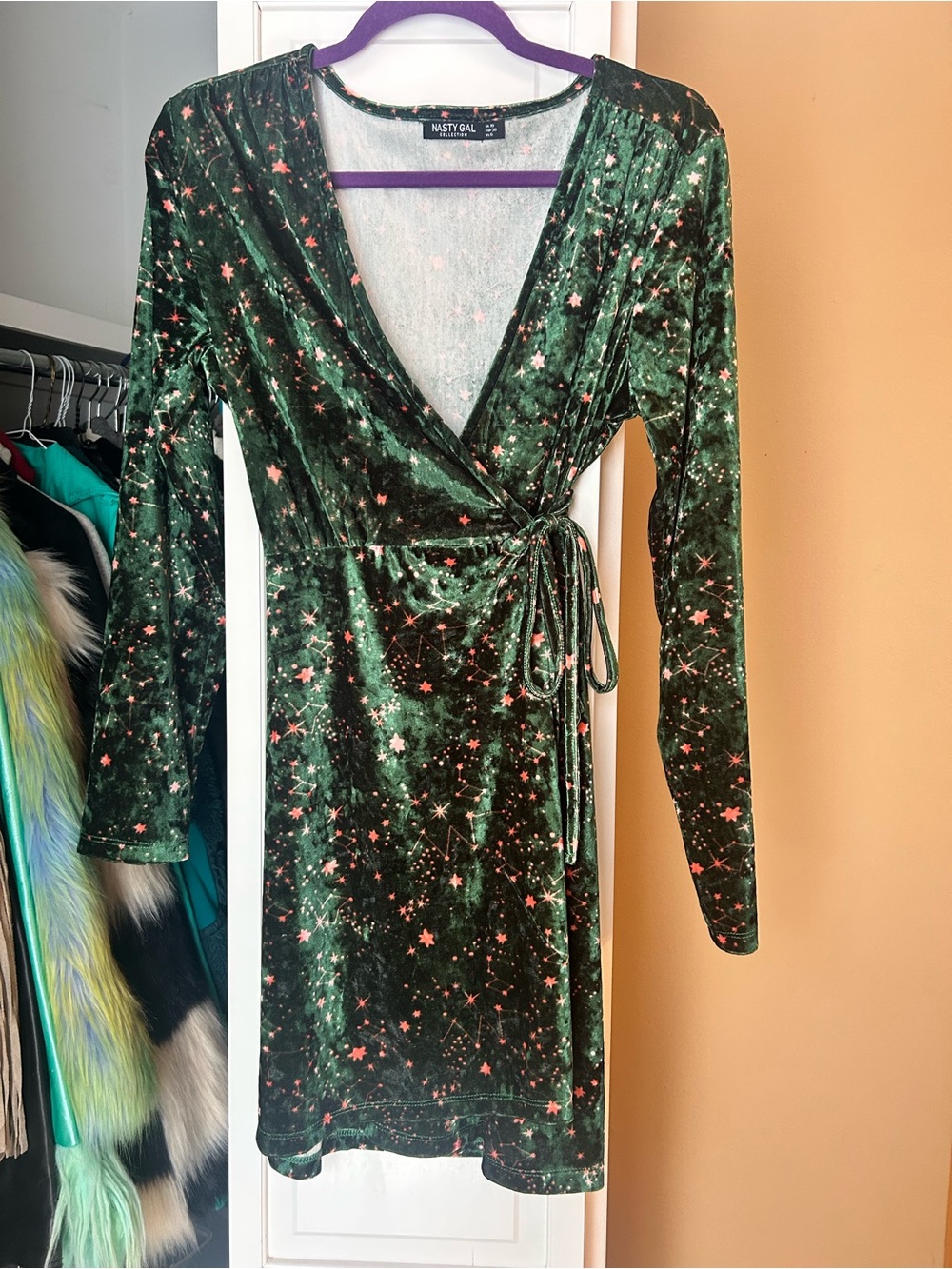 Nasty Gal Velvet Star Astro Wrap Mini Dress | Green | Size 6